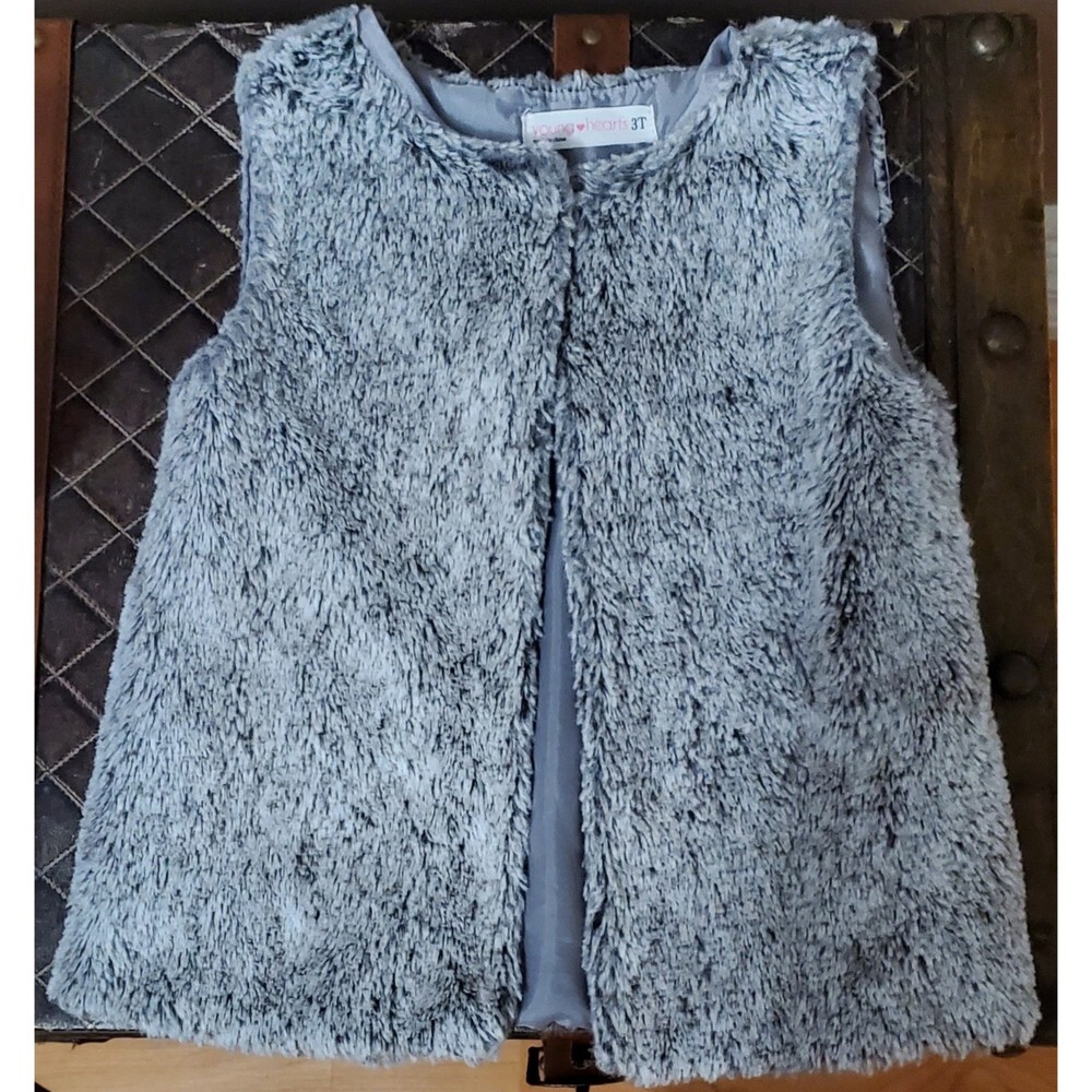 Young Hearts Fur Vest 3T